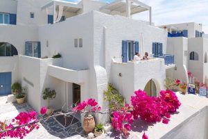 Built according to traditional Cycladic architecture, this award-winning hotel enjoys a beachfront location on the spectacular Agia Anna Beach, one of Naxos’ most popular sandy beaches.