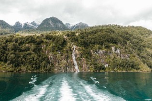 Crossing Lago Todos los Santos